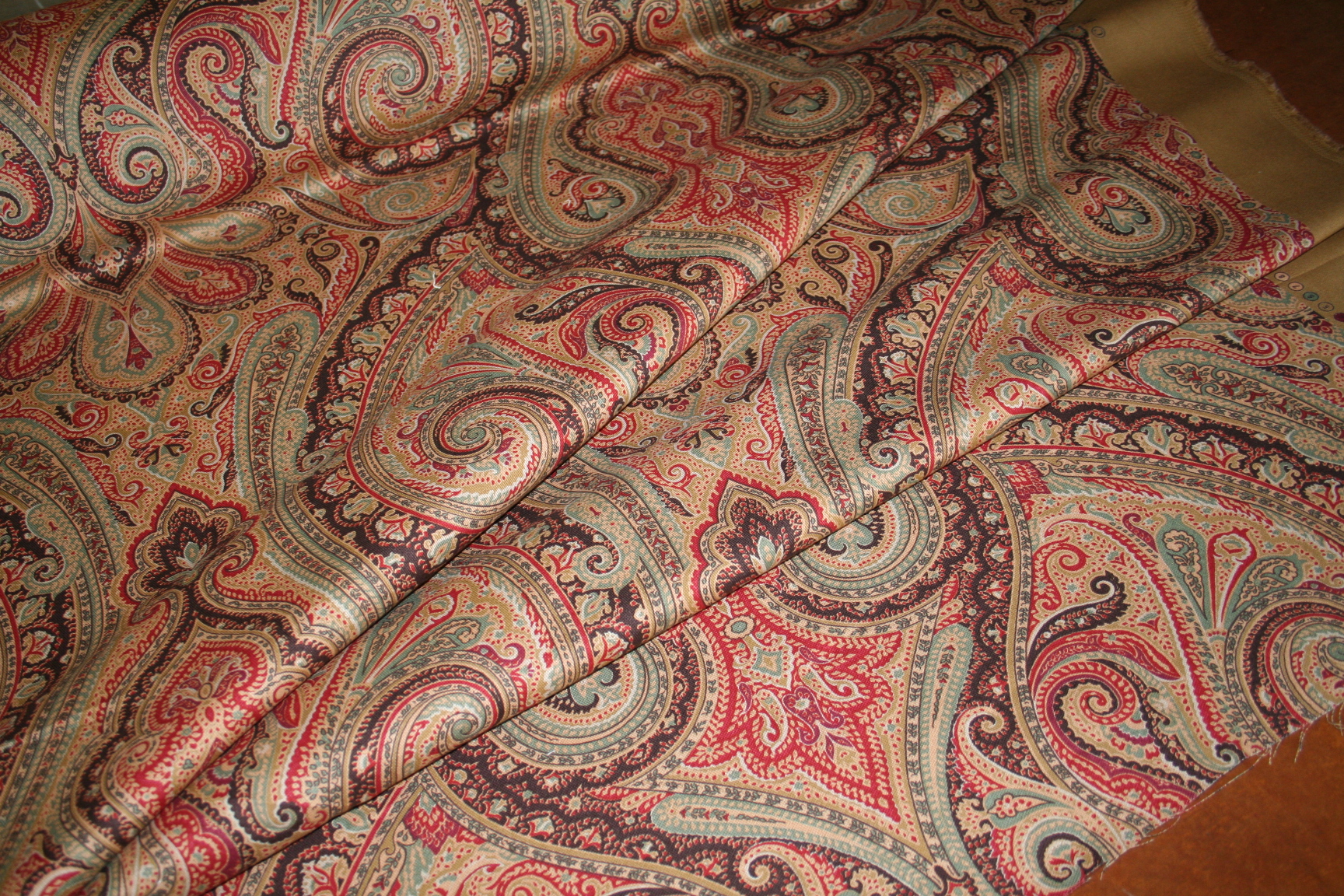 Ralph Lauren Design Hera Paisley Champagne Home Decorating Fabric