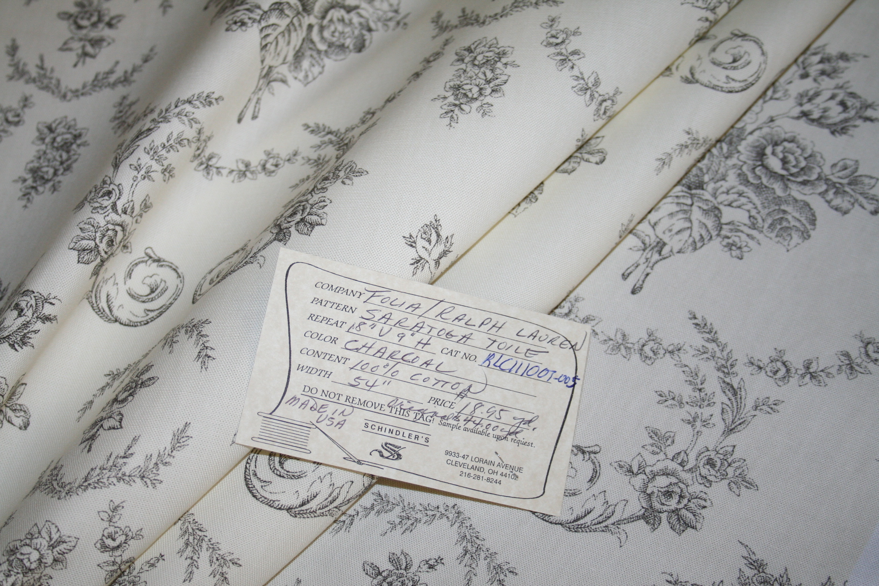 toile tablecloth